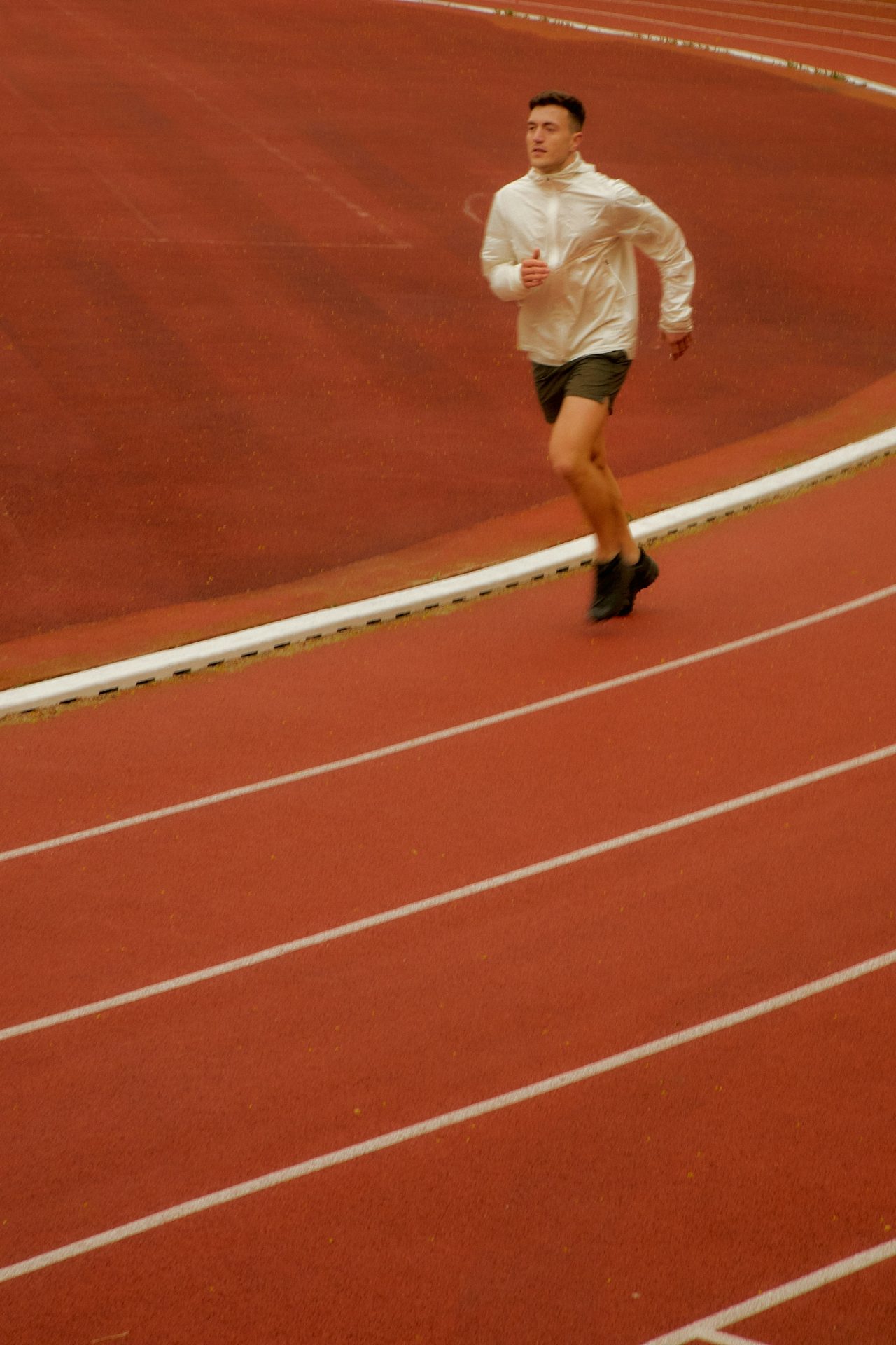 Coureur en préparation pour course à pied - article 7Running